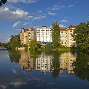 Ringhotel Seehof Otel